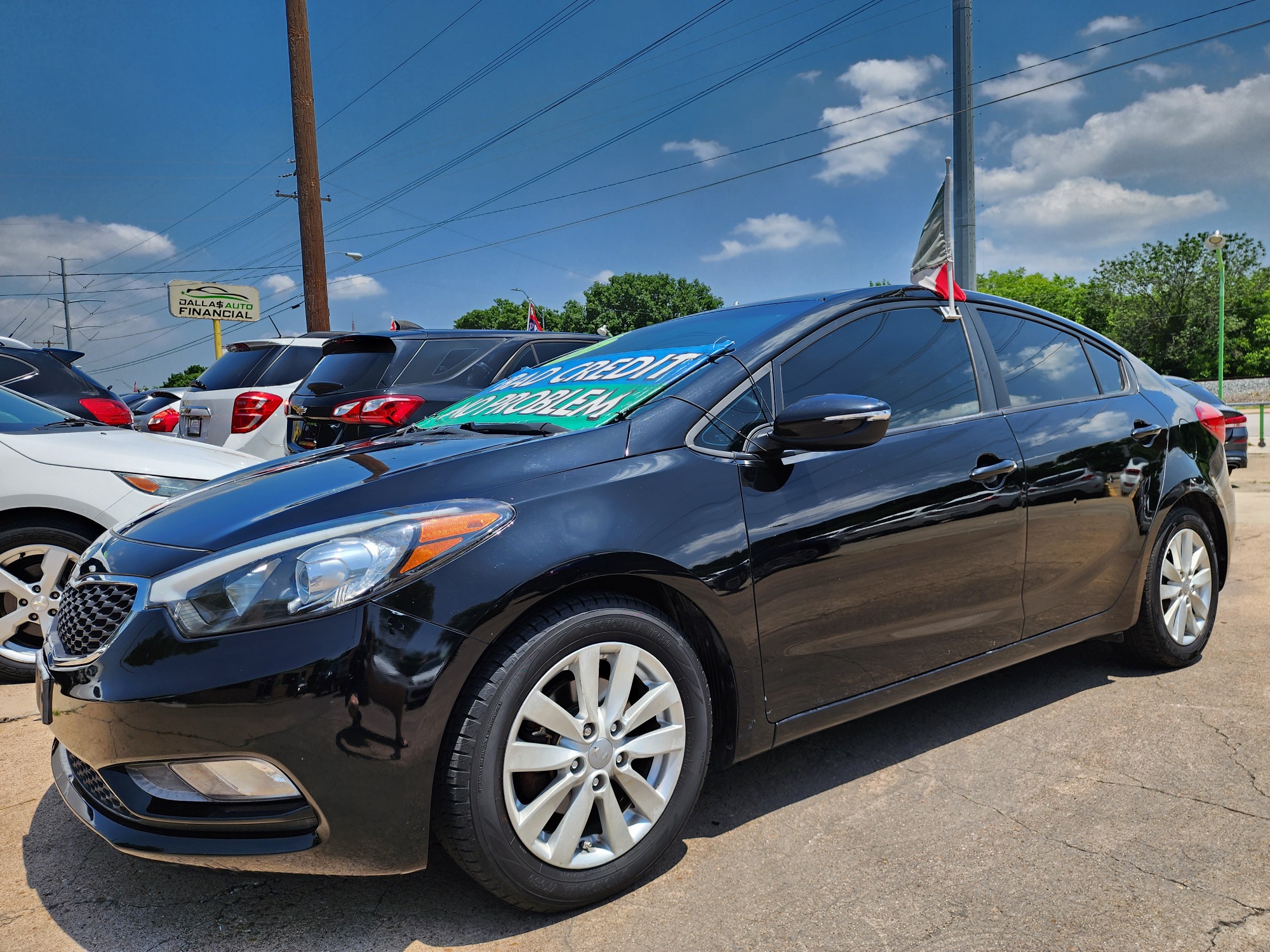 2016 BLACK /GRAY KIA FORTE LX LX (KNAFX4A60G5) , AUTO transmission, located at 2660 S.Garland Avenue, Garland, TX, 75041, (469) 298-3118, 32.885387, -96.656776 - Welcome to DallasAutos4Less, one of the Premier BUY HERE PAY HERE Dealers in the North Dallas Area. We specialize in financing to people with NO CREDIT or BAD CREDIT. We need proof of income, proof of residence, and a ID. Come buy your new car from us today!! This is a Very clean 2016 KIA FORTE L - Photo #7